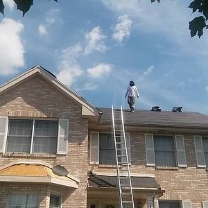 Meet your Posher, Luis salvador